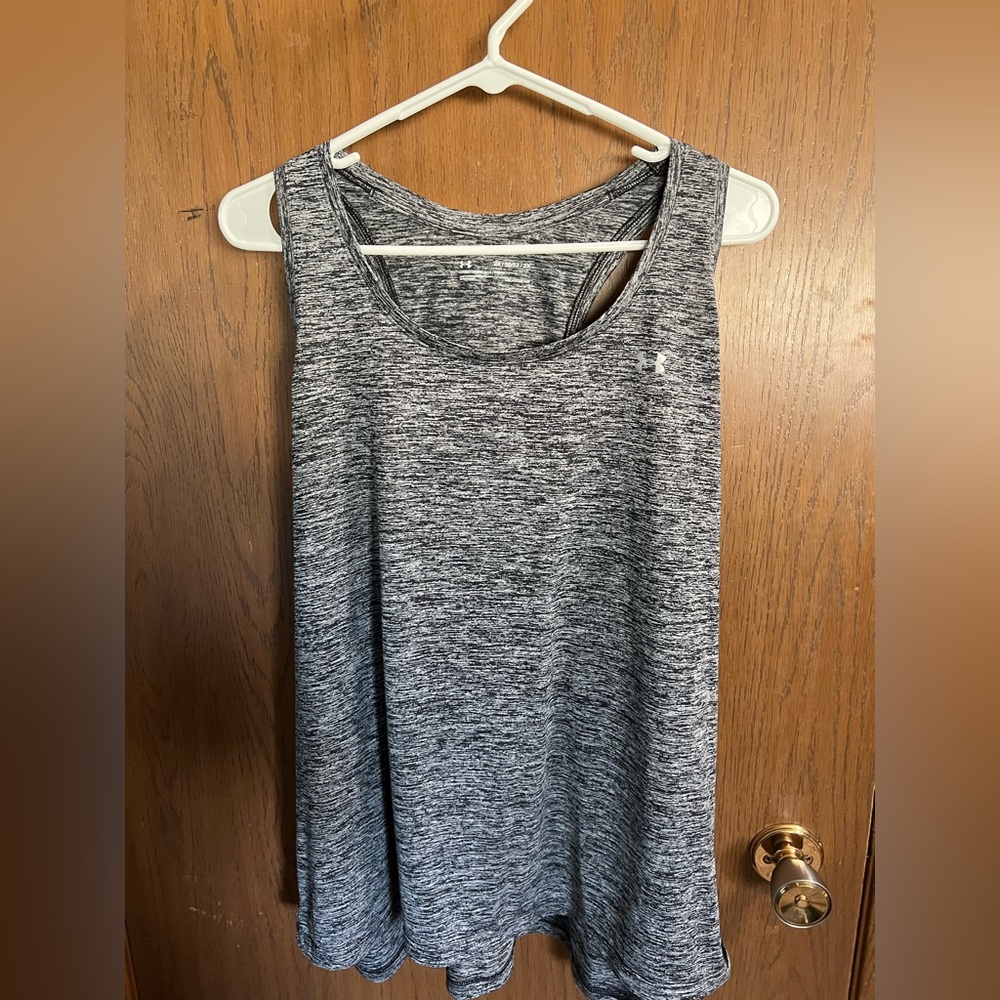 Under Armour, loose fit, 2x tank top! Barely worn!